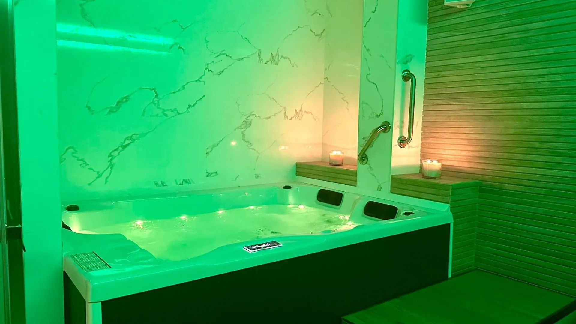 Apartamentos&Spa Mundakaport 0*, Mundaka